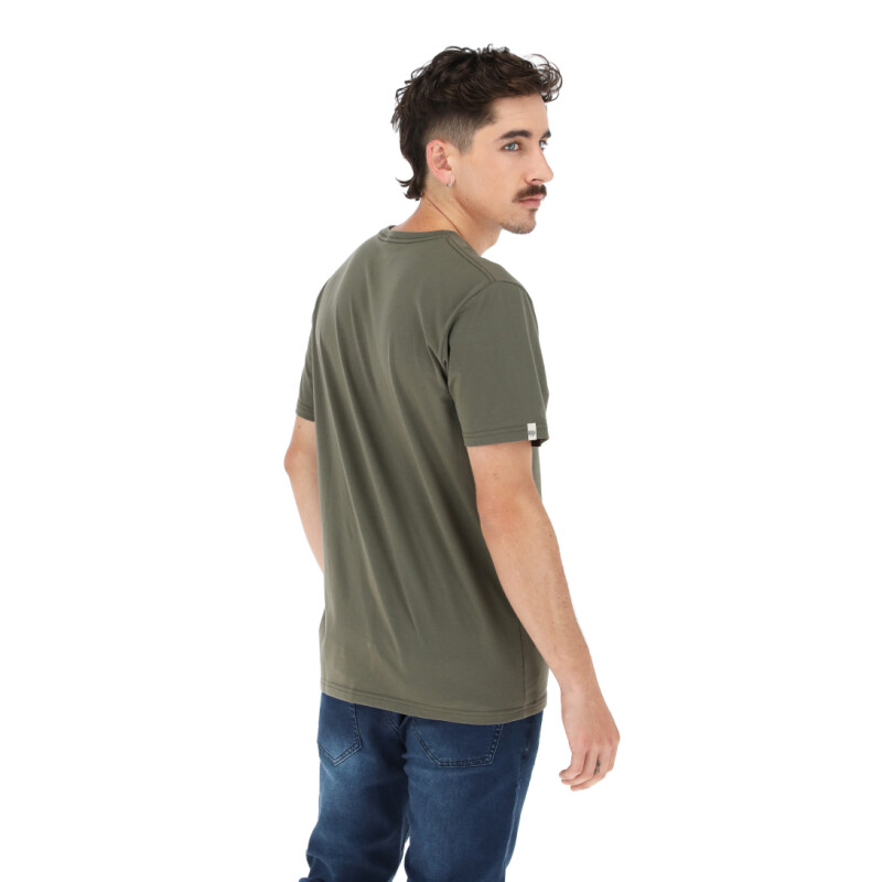 Remera Deus Print - Olive Remera Deus Print - Olive