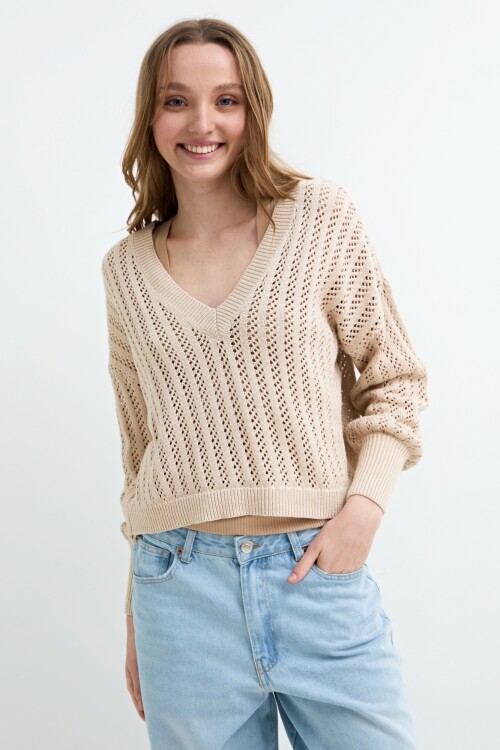 Sweater escote V calado BEIGE