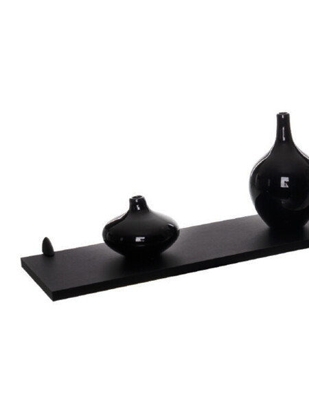 ESTANTE CON SOPORTE NEGRO