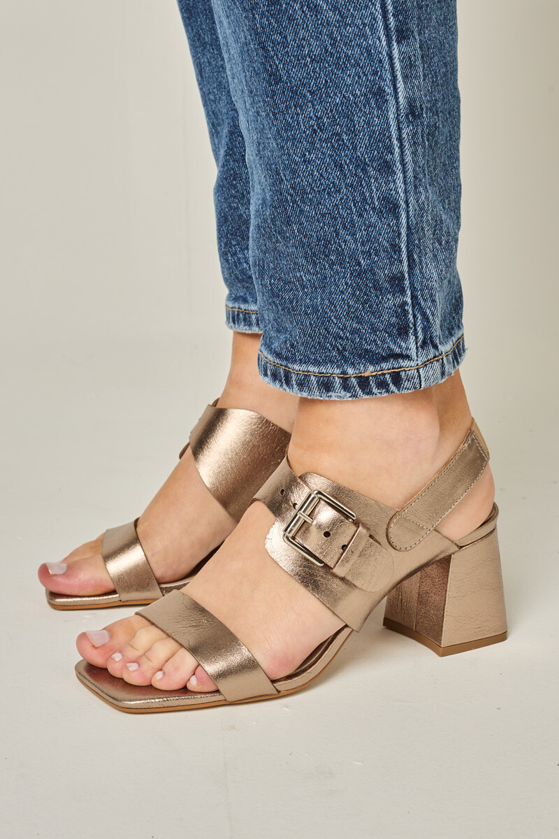 Sandalia adela Champagne