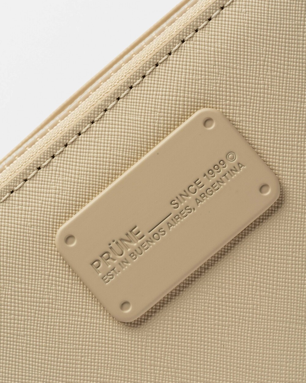 Mini Bag New Penny En Efecto Cuero Zaffiano Crudo