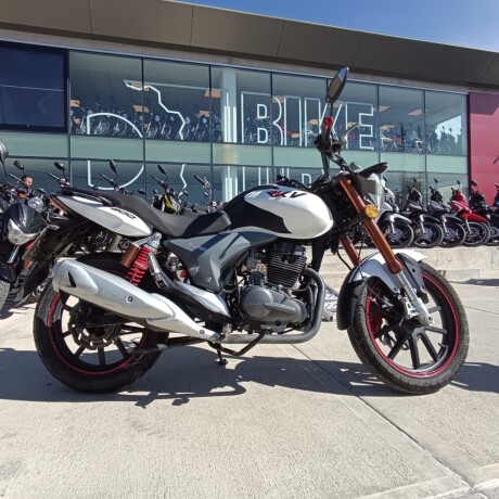 Keeway RKV 200 Usada Keeway RKV 200 Usada