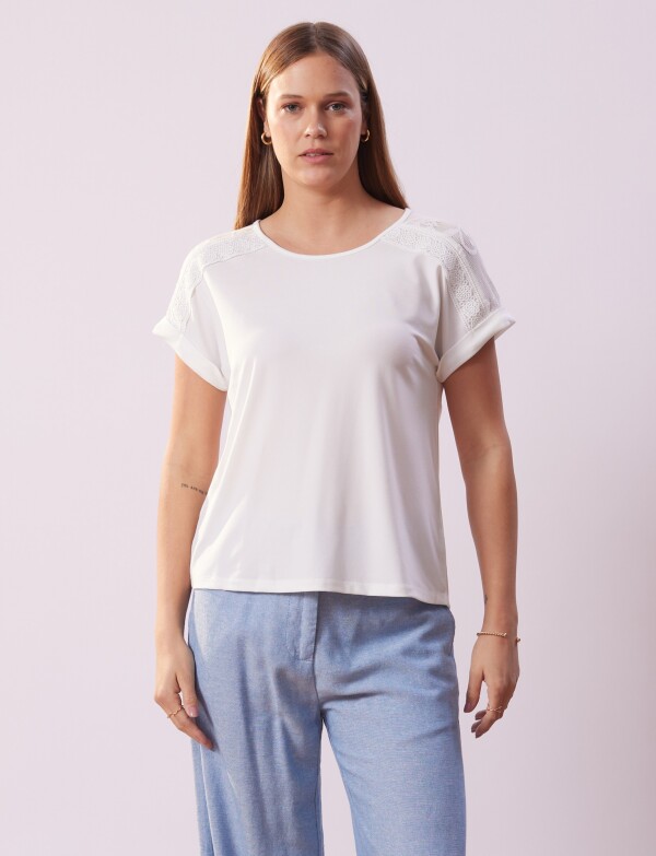 Remera Mga Broderie CRUDO