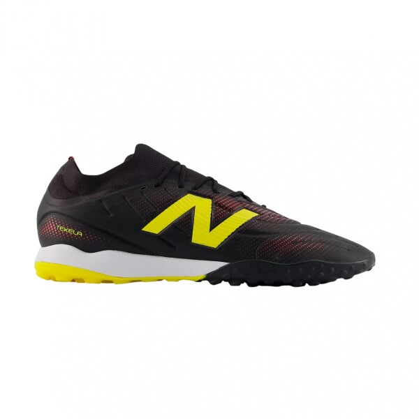 Championes New Balance Tekela Team Low TF V5 Brown