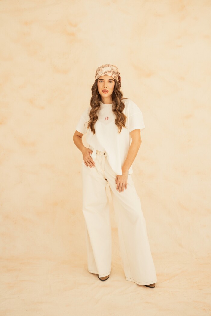 REMERA OVER VEGA WHITE REMERA OVER VEGA WHITE