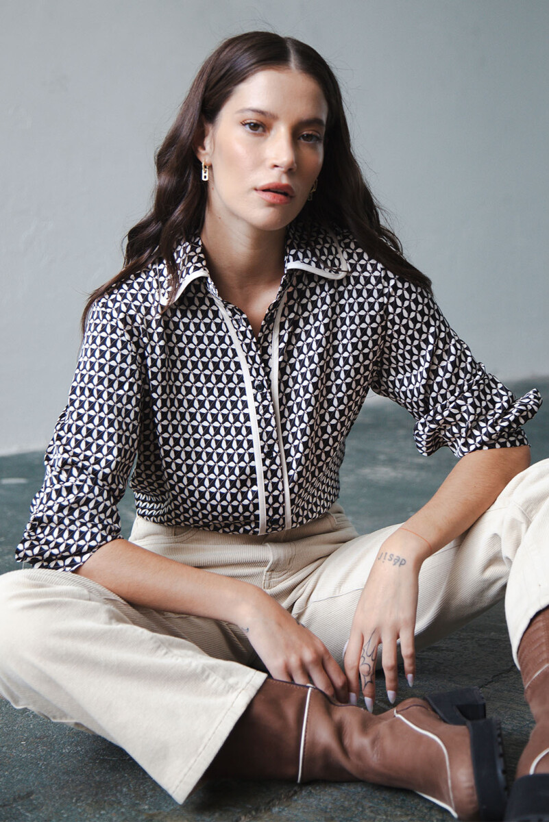 CAMISA LESLIE - NEGRO 