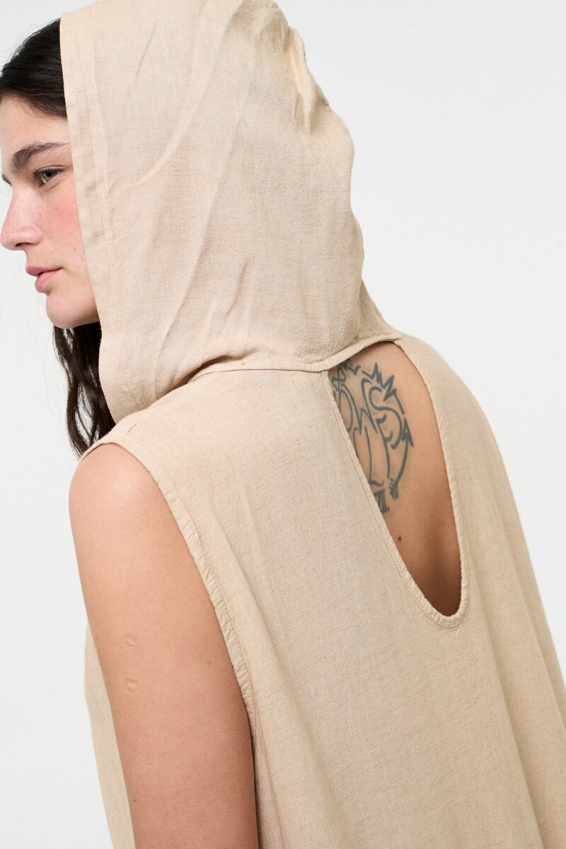 VESTIDO LARGO CON CAPUCHA Beige