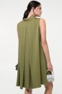 VESTIDO CORTO CON CUELLO Verde