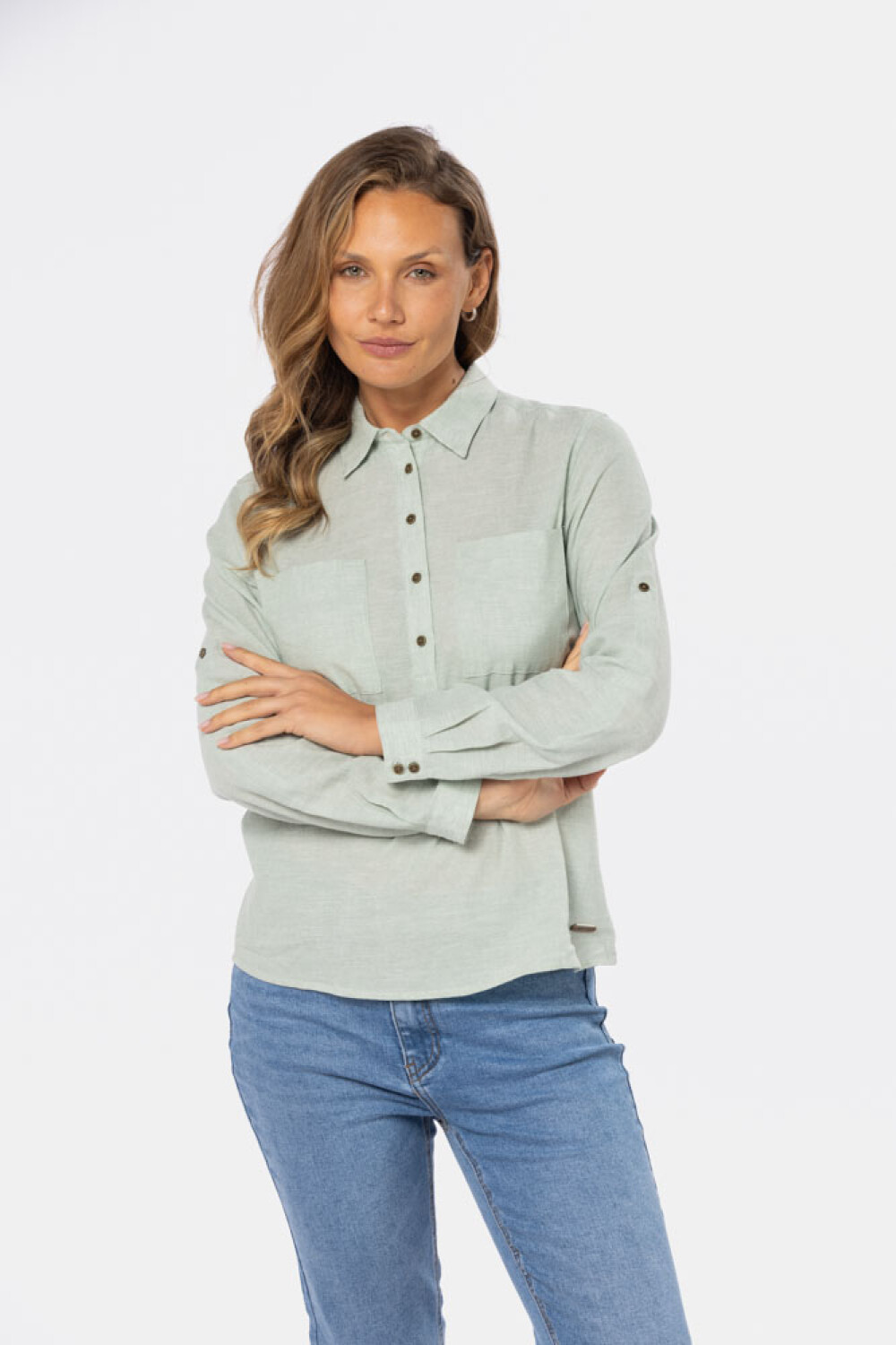CAMISA DE LINO MEDIO BOTÓN Verde