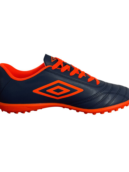 Calzado Classic II TF Umbro Hombre 018