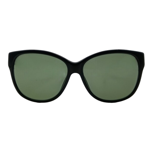 CH051120 negrouniforme