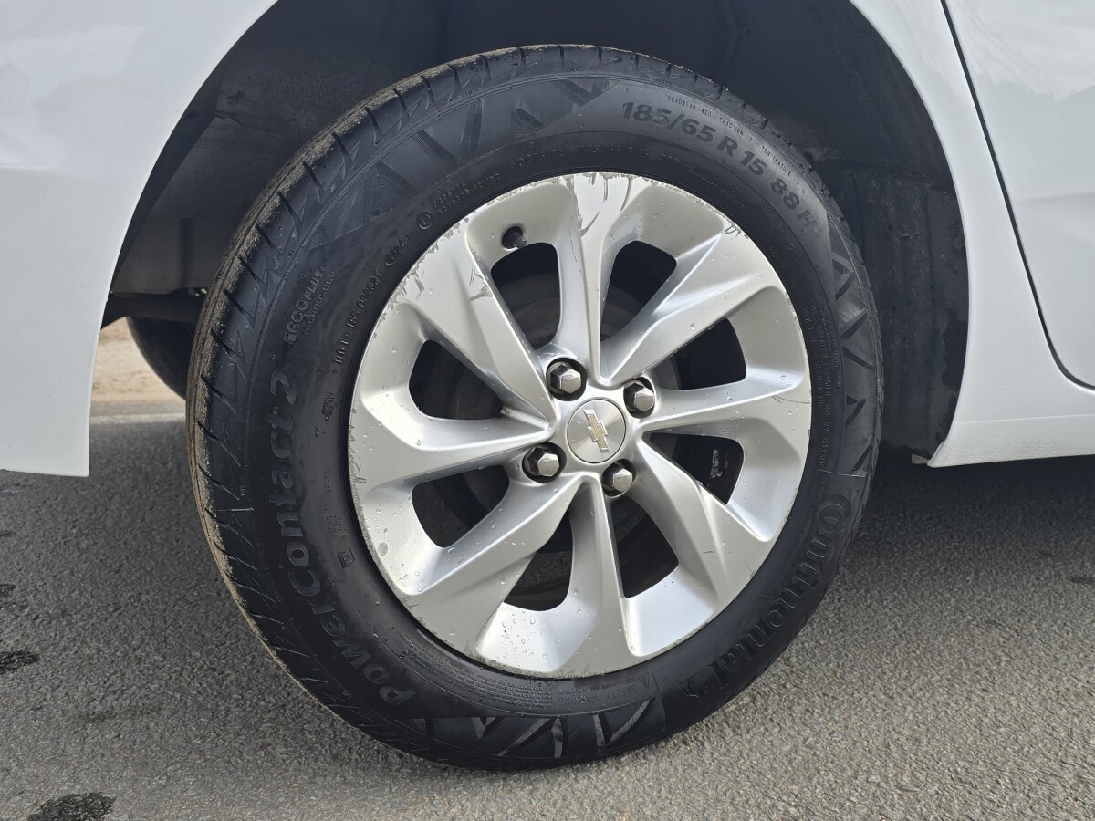 Chevrolet Onix Ltz 1.0T Extra Full | Permuta / Financia Chevrolet Onix Ltz 1.0T Extra Full | Permuta / Financia