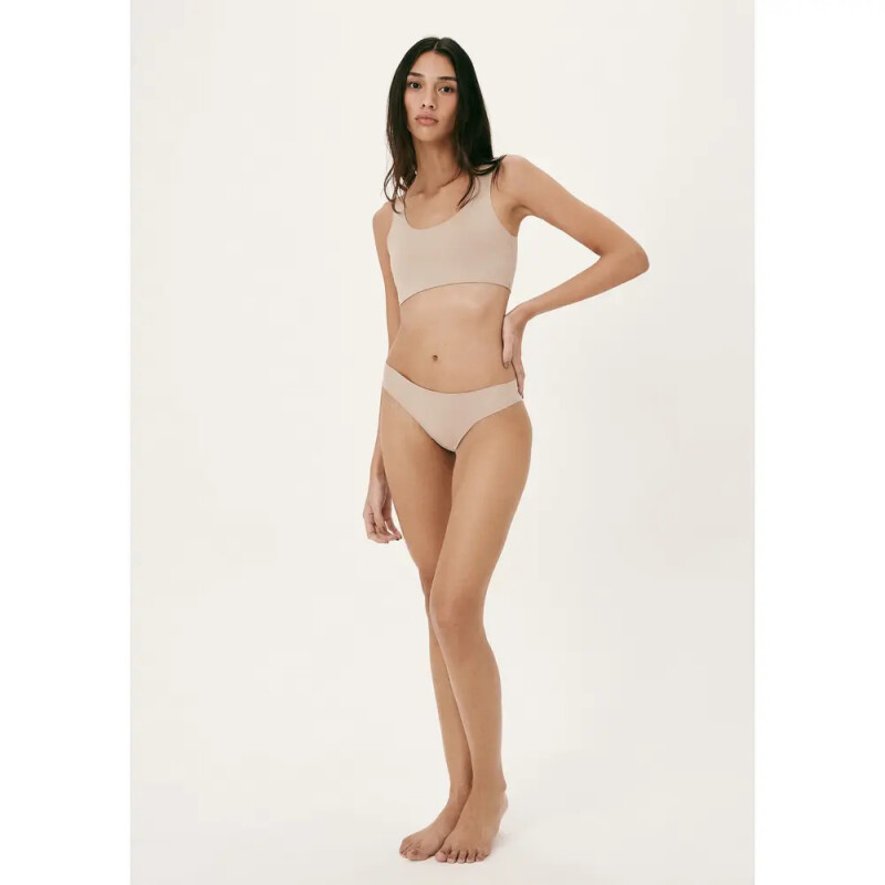 TOP FEM BEGE