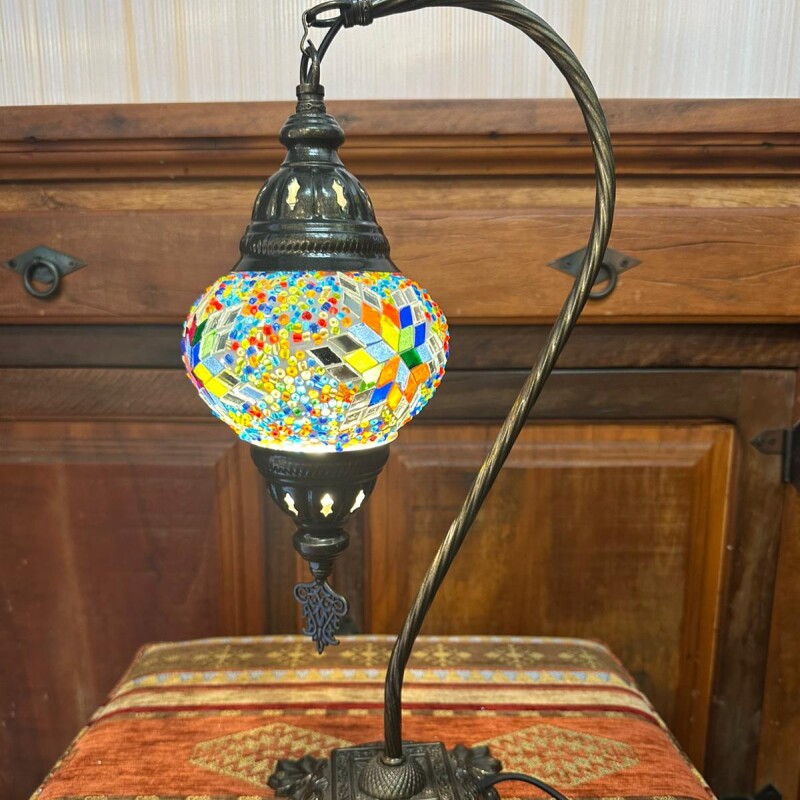 Lámpara vitraux de mesa cuello de cisne multicolor TM12 Modelo 9