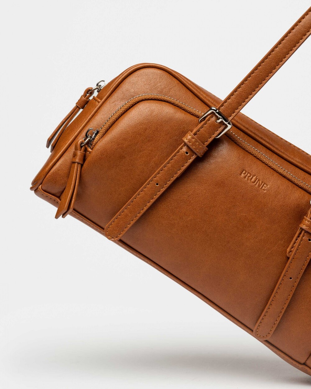 Cartera al hombro Lagoon en efecto cuero liso Cuoio