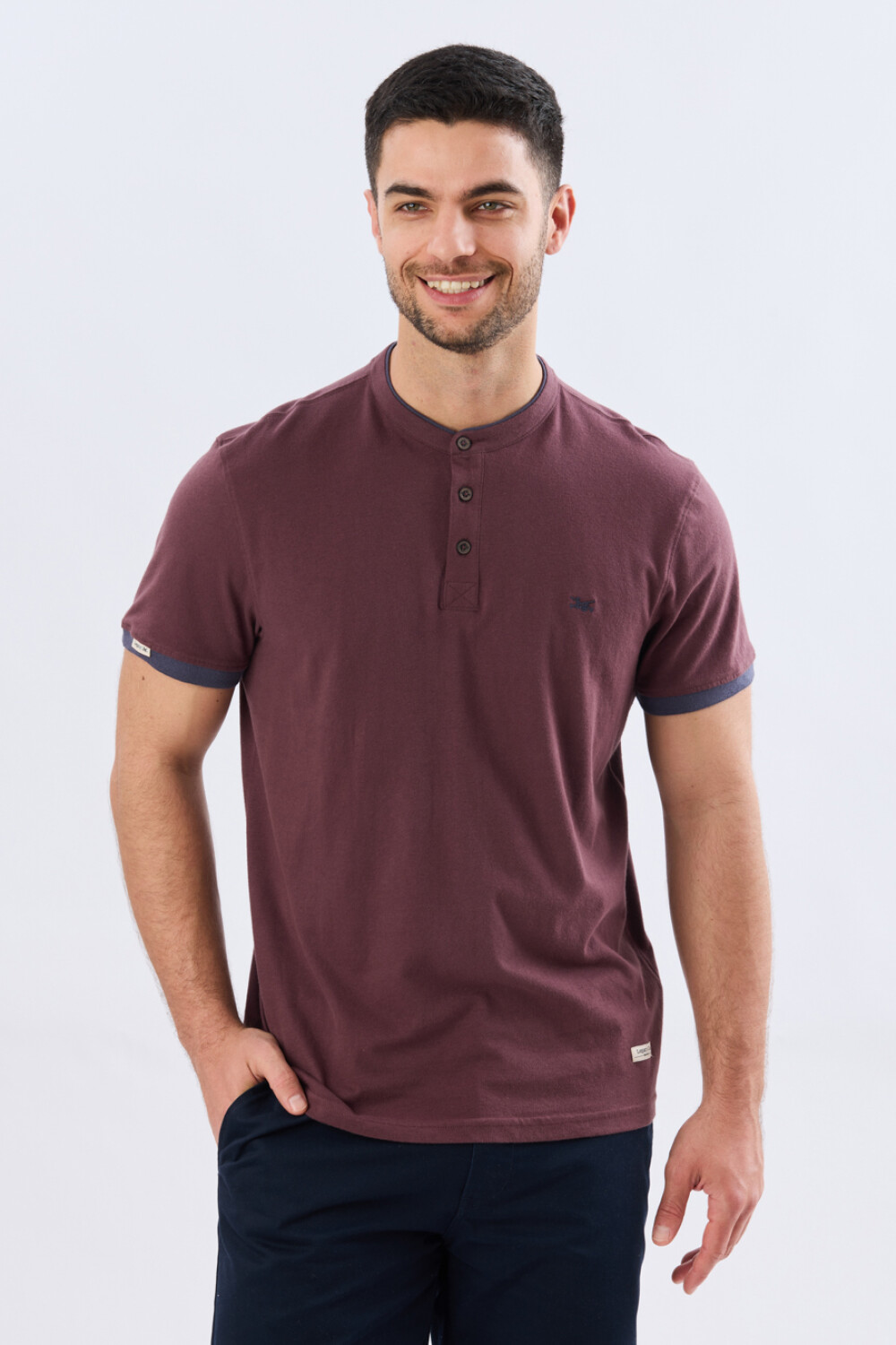 REMERA POLO CUELLO MAO Bordo