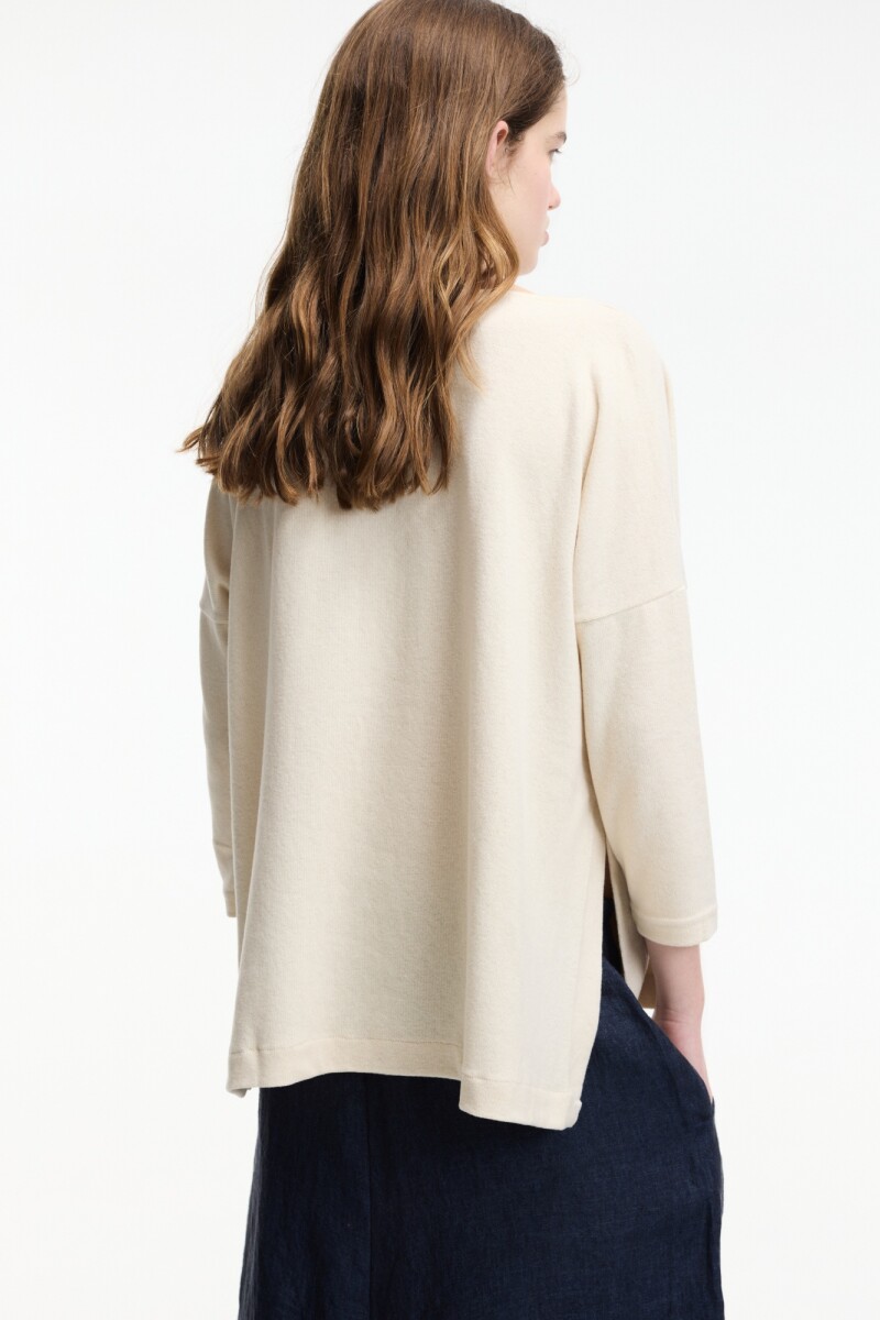 Sweater Emotiva Crudo