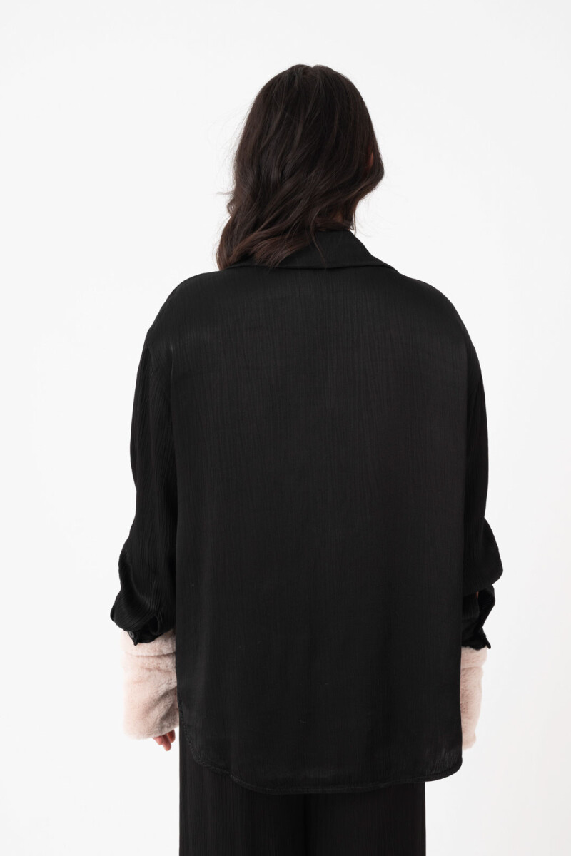 CAMISA ARRUGADA Negro