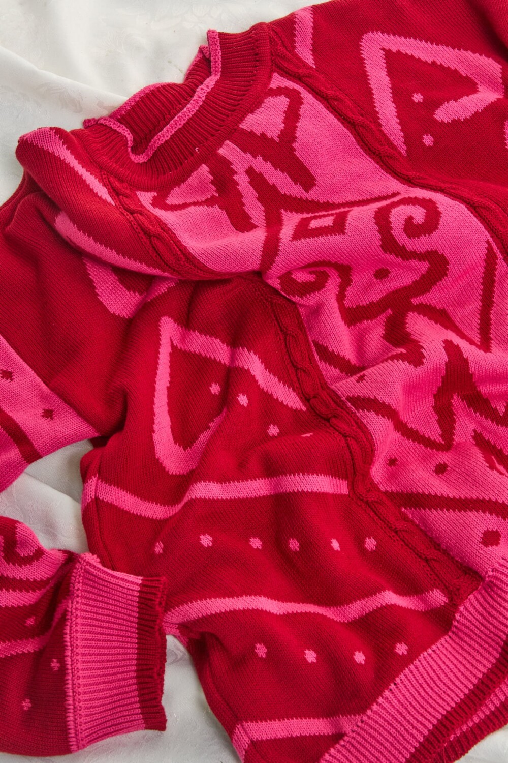Scrollwork Sweater Rosa / Rojo