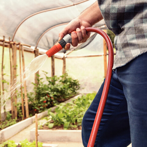 Kit manguera roja antitorsión 1/2" x 20mt. -TRAMONTINA TN1852