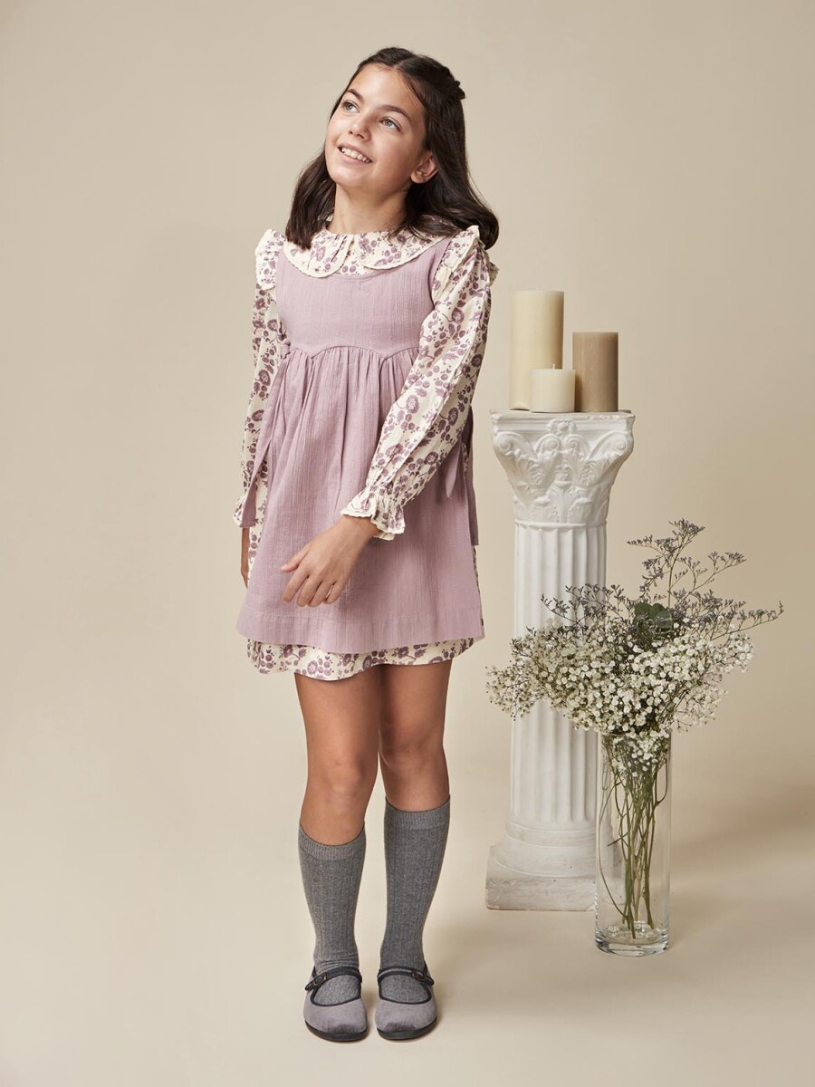 Vestido Con Delanta Purpura