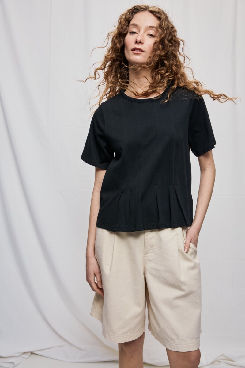 REMERA KAIA Negro