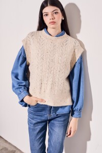 Chaleco Textura Bouttonne Beige Melange