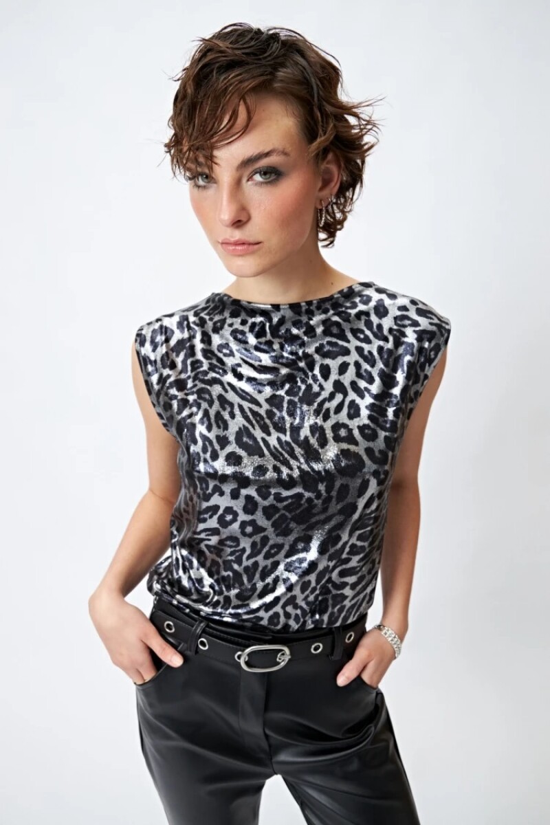 BLUZA P.CAKE HILTON - NEGRO 