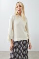 Sweater con flecos beige claro