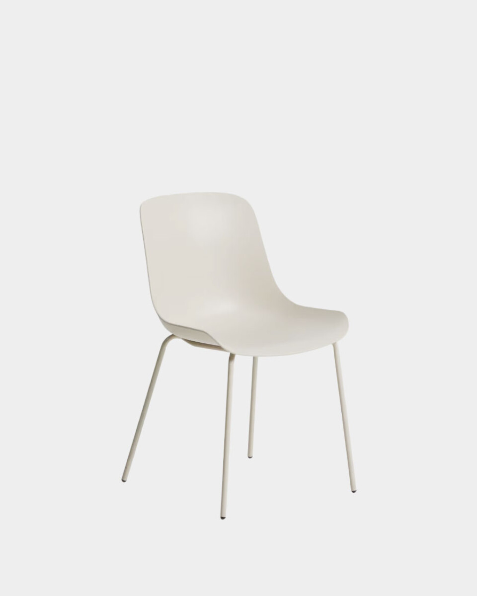 Silla Altea beige y patas de acero - con acabado beige 