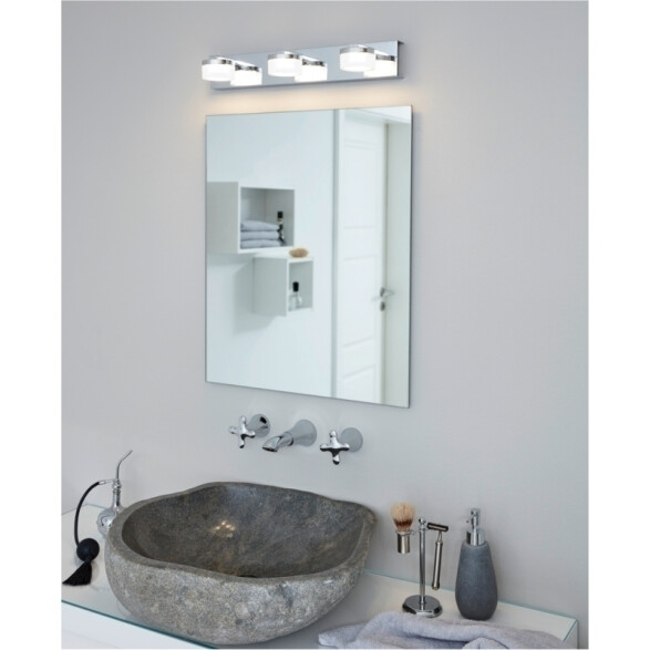 Aplique LED cromo p/baño 3X7,2W IP44 ROMENDO 1 EG0324