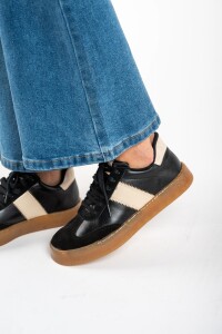 Zapatilla Combinada Cuero Negro