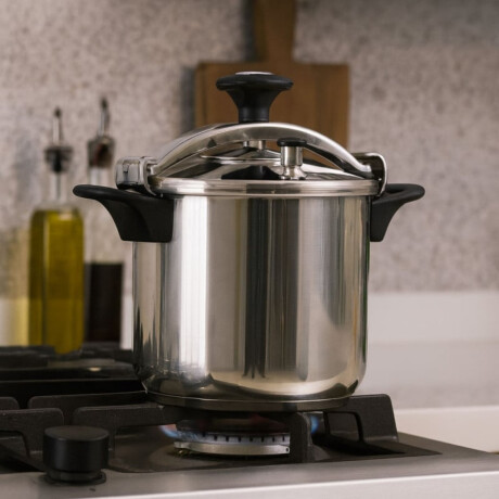 Olla a Presión de Acero Inoxidable 15 Litros Olla a Presión de Acero Inoxidable 15 Litros