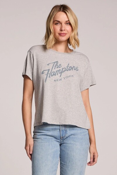 REMERA THE HAMPTONS Gris