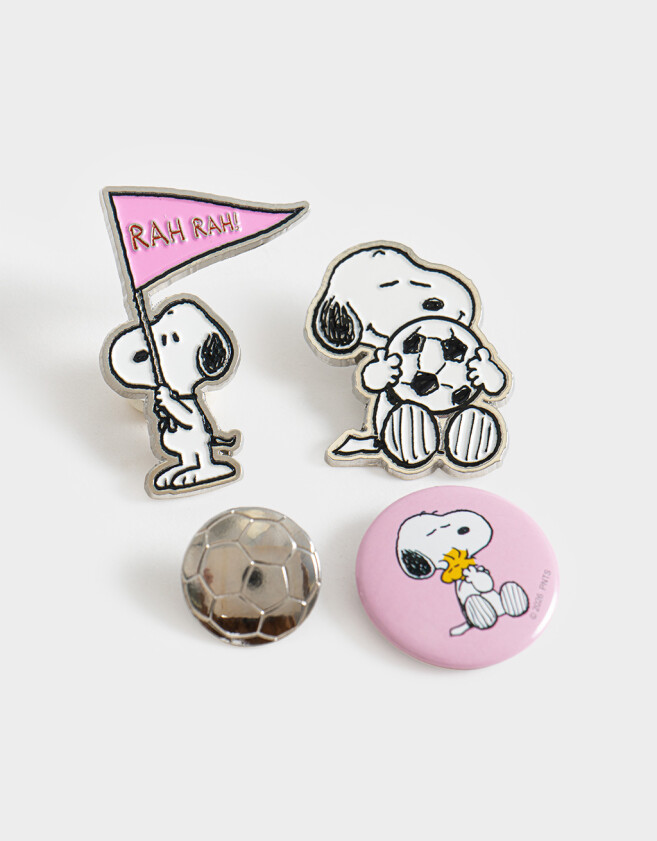 Pin Set De Pins Snoopy Mundial - Combinacion Multicolor
