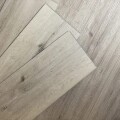 Piso Vinílico Inteligente SPC Roble Gris XL