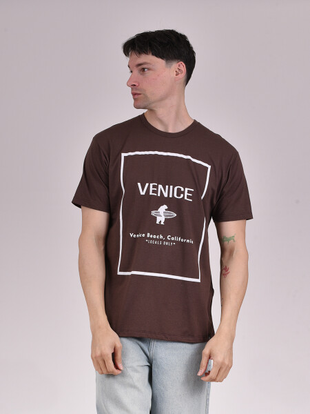 REMERA VENICE MARRON
