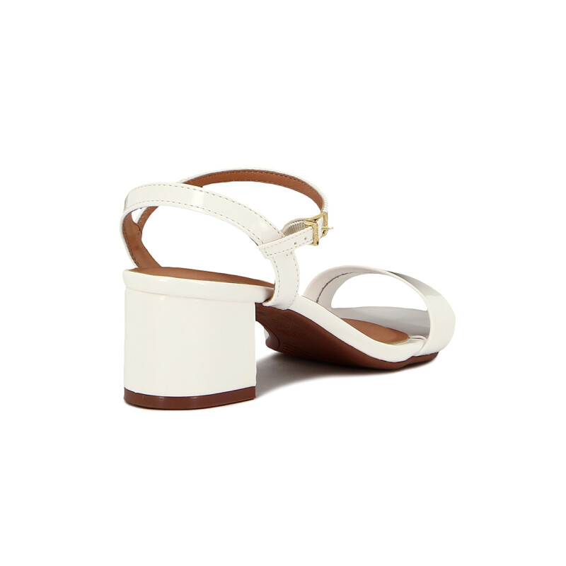 Sandalia Formal Mujer Vizzano Taco Bajo Charol Blanco