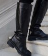 Bota Monta Negro