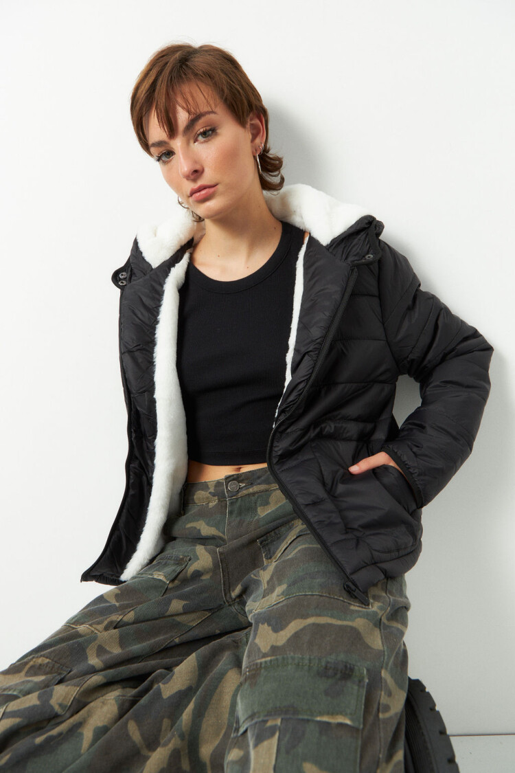 CAMPERA LOUTA Negro