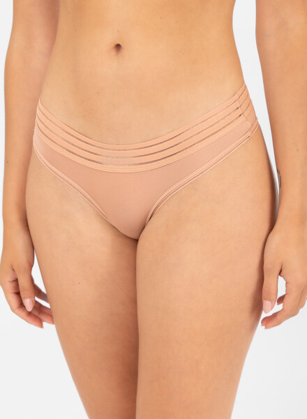 Colaless aura Nude