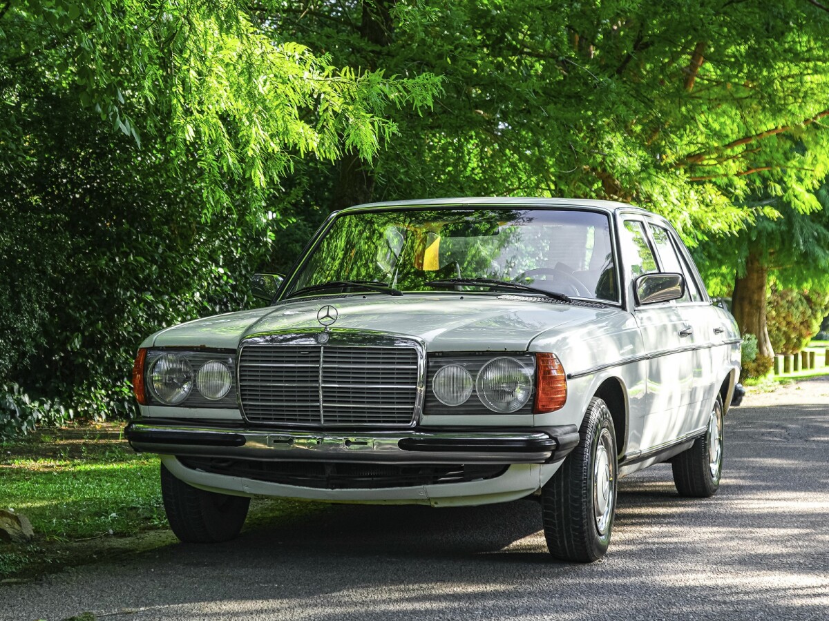 Mercedes-Benz 250S 4 puertas 2.5 1979 EXCELENTE ESTADO! Mercedes-Benz 250S 4 puertas 2.5 1979 EXCELENTE ESTADO!