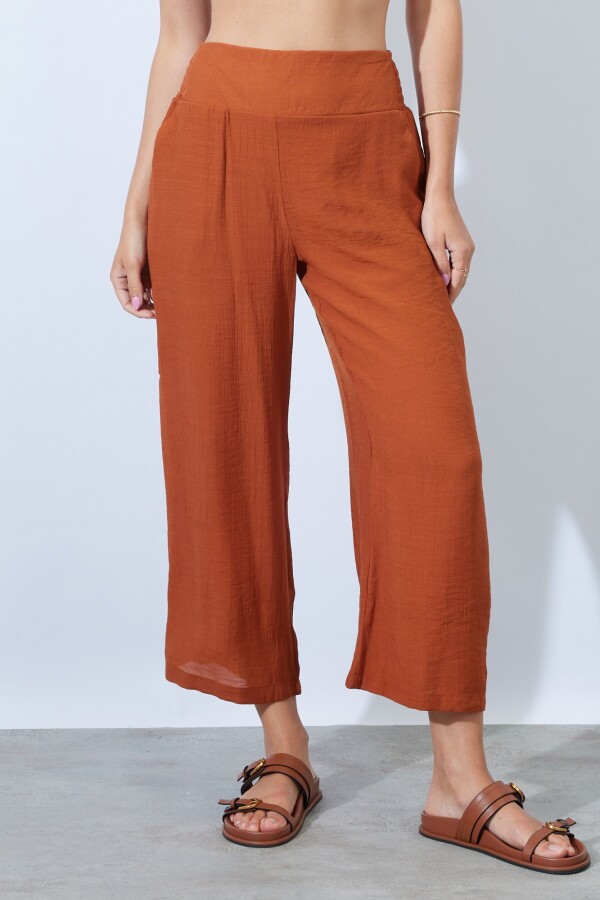 Pantalon Crop TOSTADO