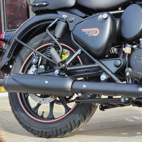 Royal Enfield Classic 350 Negro
