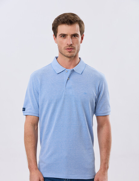REMERA POLO LISA PIQUÉ Celeste