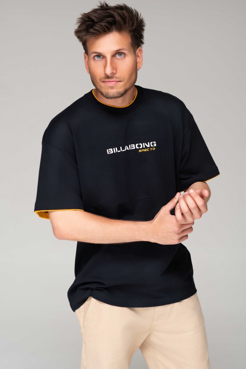 REMERA SPEC TIPPER SS Black J-negro