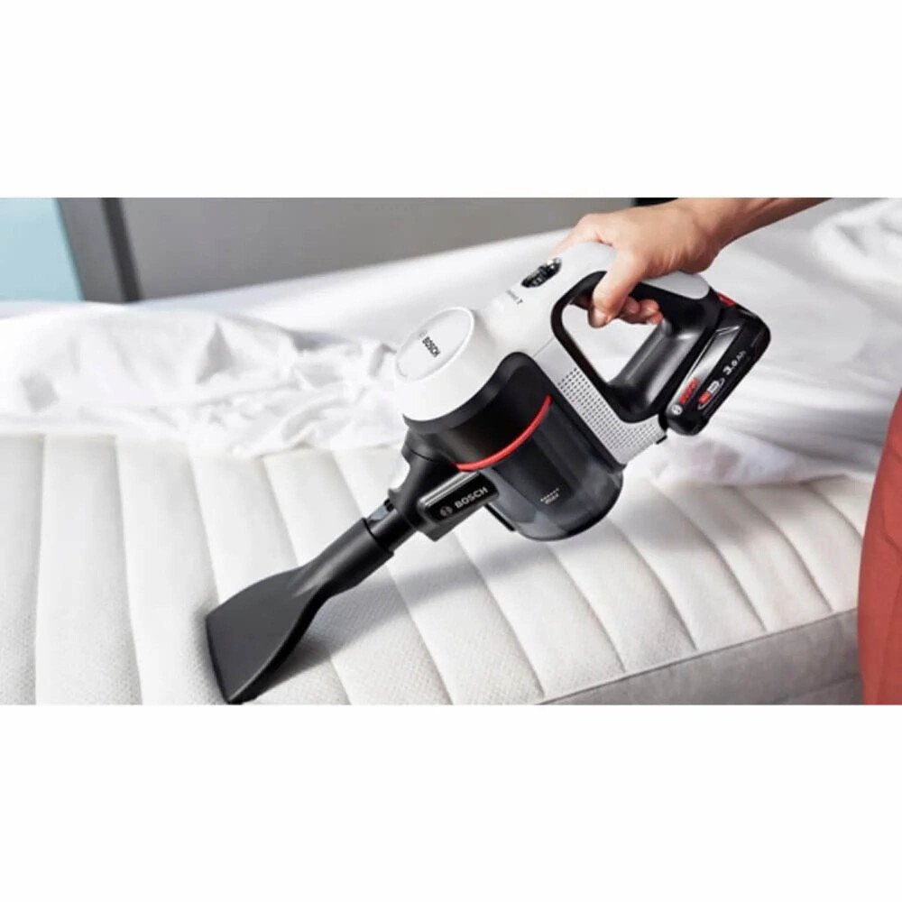 ASPIRADORA BOSCH INALAMBRICA BBS711W UNLIMITED 7