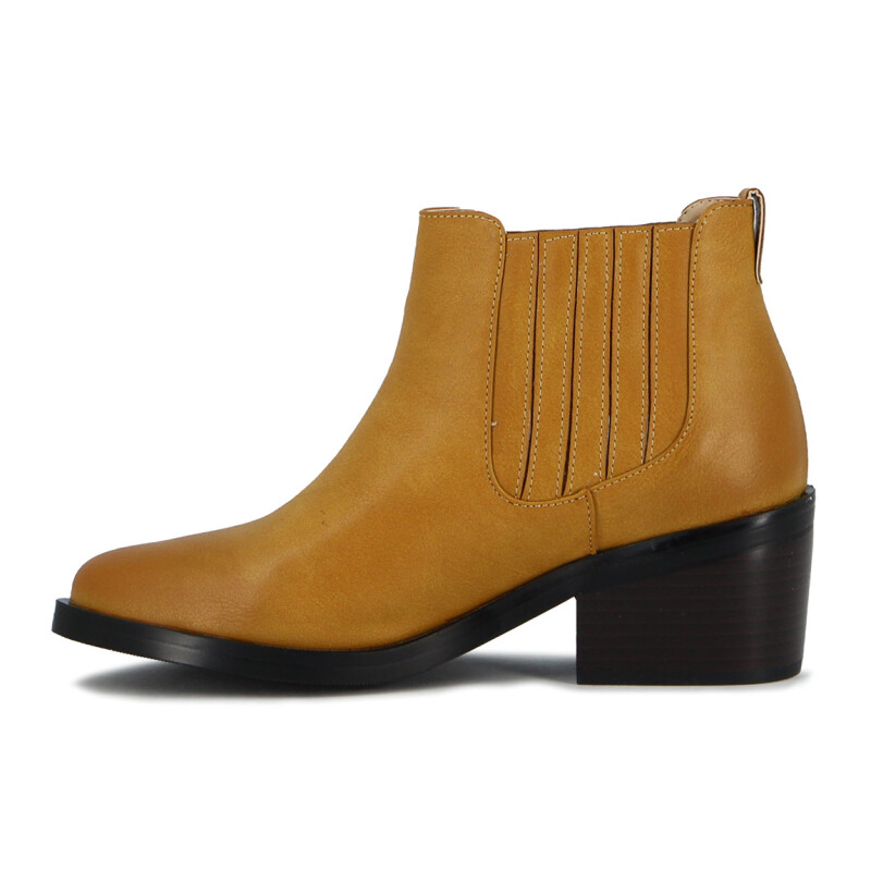 Botas Mujer Darkness Con Elástico Taco Bajo Camel