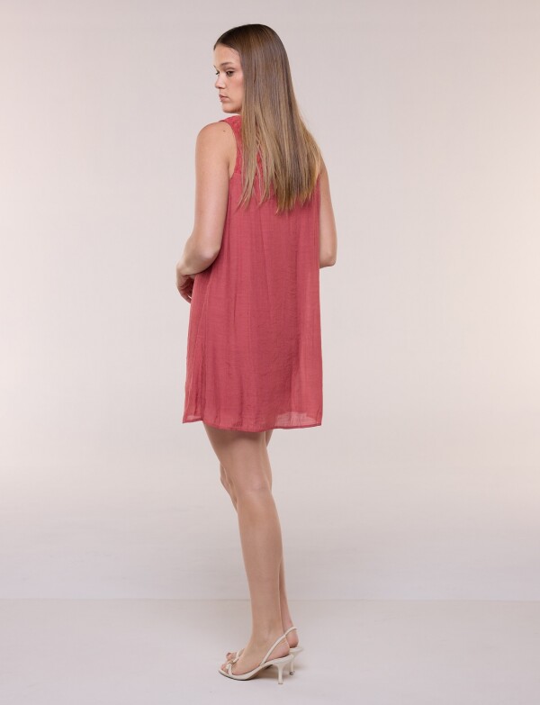 Vestido Con Collar ROSA OSCURO