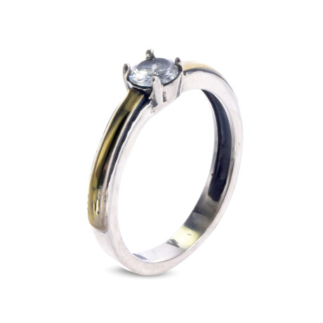 Anillo de plata 925, double de oro 18 ktes y circonia. Anillo de plata 925, double de oro 18 ktes y circonia.